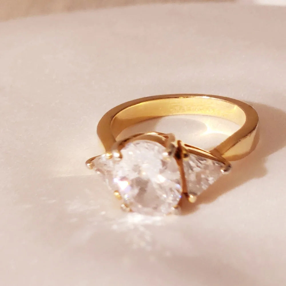 Ring * - Picture 3 of 5